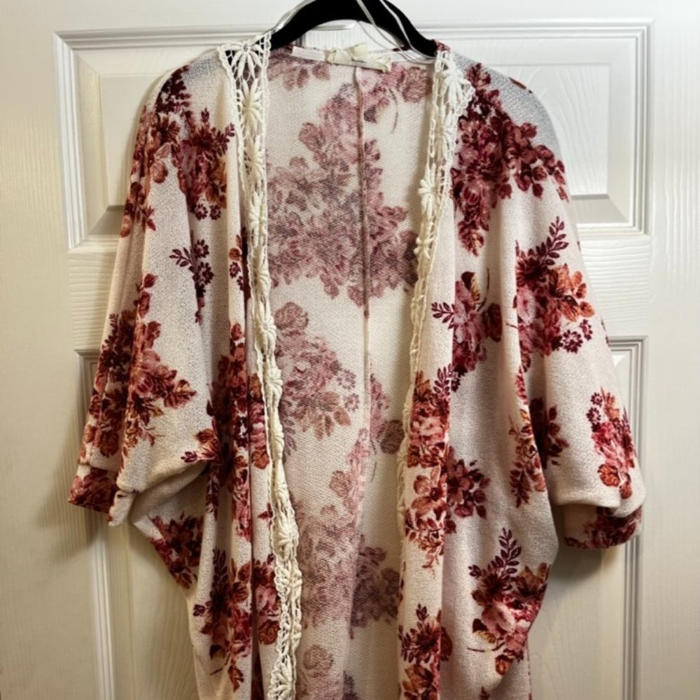 Pinque Women's Open, Knit Sweater with Lace and Floral Accents - Large